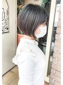 さらっとまとまるショートボブ