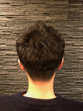 ヒロギンザプレミアムバーバースパ パレスホテル店(HIRO GINZA) ツーブロック×束感×マッシュショート／大手町／理容室