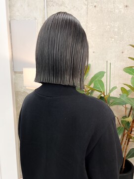 ノエ(noe) アッシュグレー×ボブ