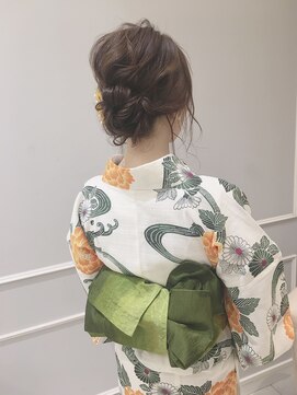 ネオリーブギンザ 銀座店(Neolive GINZA) 浴衣着付 帯アレンジ ヘアアレンジ 【銀座】