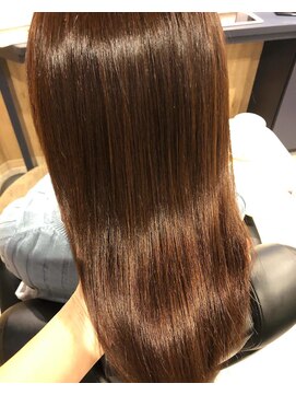 カミケンパセオ(kamiken.paseo) 髪質改善しっとりなめらか潤いツヤ髪ロング【カミケンパセオ】