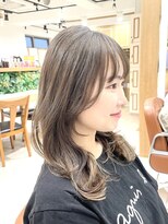 アルクバイネオリーブ 荻窪店(arc by neolive)&nbsp;顔周り小顔カット×ダブルカラーヘーゼルベージュ