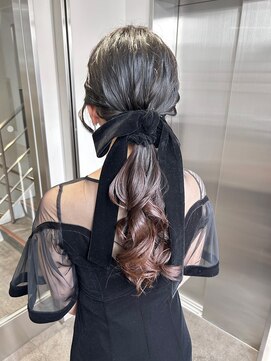 ディティカ サウ(Dityca sow) ローポニー/参列/結婚式/お呼ばれヘア