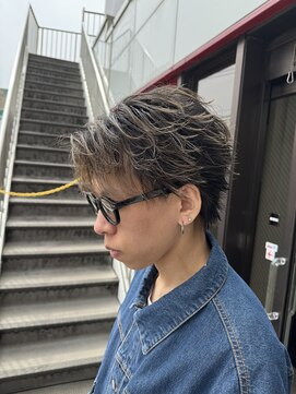 アイズ 海老名(AIZU) フェザーショート　フェザーパーマ　センターパート　海老名