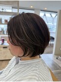 ショートボブ