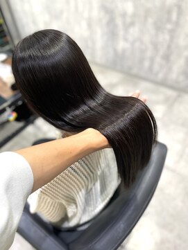 ジーナ 博多(Zina) 艶髪/縮毛矯正/髪質改善　　博多美容室【艶髪】