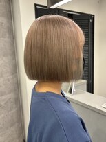 ハイトーンボブミルクティーベージュピンクベージュダブルカラー
