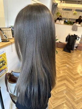 エルア(elua) オリーブベージュ！！