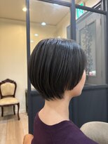 ケア アンド デザイン ココロ(care&design KOKORO)&nbsp;艶ダークグレー×くびれショート