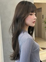 オムニス 表参道(Omnis) 小顔顔まわりレイヤー韓国ヘアヨシンモリ透明感グレージュカラー