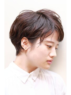 ルーシー ヘアデザインワークス(Lucy Hair Design Works) 無造作カール×ノーブルショート