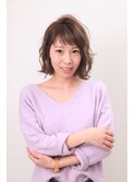 透け感ベージュ×切りっぱなしボブ