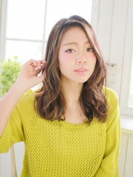 ヘアメイク ナル(hair make nalu) ミックスカールのルーズヘアースタイル