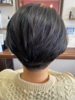 ビハーラ(Vihara)&nbsp;シルキーカットで創るツーブロショート