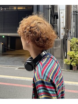 ポーズ(PAUSE) プードルパーマ