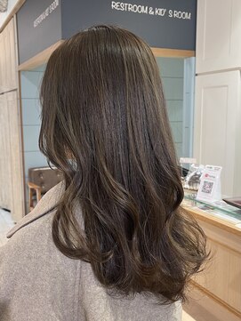 プラグ バイ ネオリーブ(plug by neolive) 小顔×髪質改善[髪質改善/縮毛矯正/韓国]J