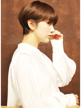 シアンデルカ(CYANDELUCCA) ナチュラルショートヘア