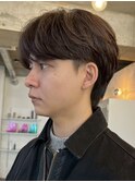 センターパートウルフニュアンスパーマコンマバングツーブロック