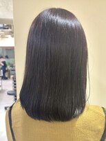 フイ(HUI)&nbsp;ツヤ感透明感カラーラベンダーグレージュミディアム/natsuki金山