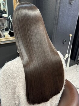 シグマルミエ 福島店(SIGMA LUMIER)の写真/【髪質改善＆デザイン】溢れ出す艶…!!色んな種類のトリートメントを取り揃え、あなたに最適な薬剤を選定☆