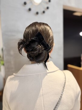 エミュ 伏見 国際センター(emu) カチモリ×リボンアレンジ