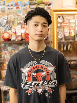 マーリィズバーバー 本店(MARLEY'S BAR BER) アップパング