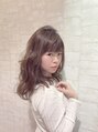 グランドレイ 杉並下井草店(GRAND re-i) クリームベージュとルーズウェーブで抜け感ある上品スタイル。