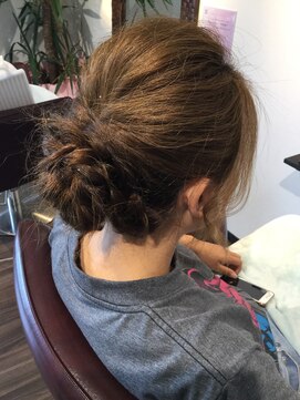 ヘアー サロン ハグ(hair salon HUG) ヘアアレンジ