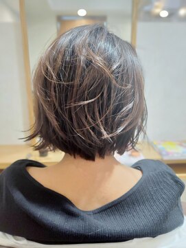 ラヴィ(Ravi) 切りっぱなし外ハネボブ