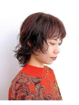 オンザ(ONTHE) ウエットパーマミディアムウルフスタイル【林京平】