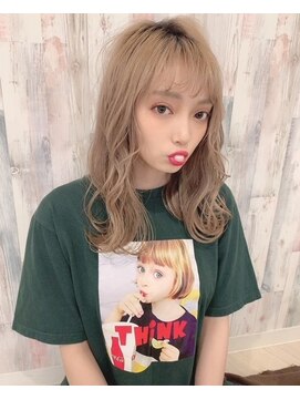 モナバイルーブル(MONA by Louvre) 【MONA】ブロンドハイトーンgirl