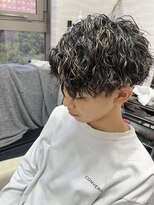 ヘアーグランデシーク(Hair Grande Seeek)&nbsp;メンズツイストスパイラルパーマハイライト☆