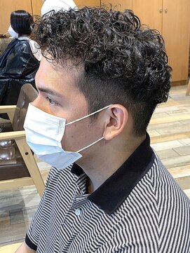 リスタバイネオリーブ 浅草(Re:sta by neolive) 無造作カーリーパーマプードルパーマパーマメンズパーマ