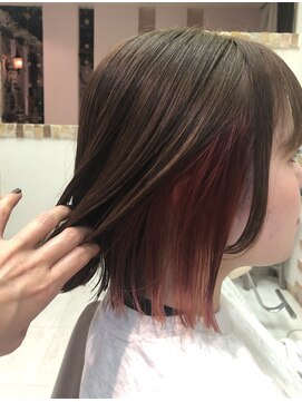 ドゥ スタイル 三国ヶ丘店(Duex Style) 切りっぱなしミディ ×イルミナ in インナーブリーチON カラー