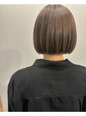白髪ぼかしボブ