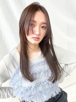 オブジェ シエル(obje't ciel)&nbsp;【obje’t ciel】顔まわりレイヤー×Olive brown【暮石　唯】