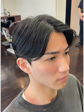 ジョイボックス(JOYBOX) センターパート+マッシュスタイル 30代40代50代