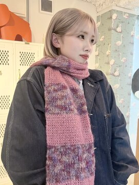 スリー(three) soft beige