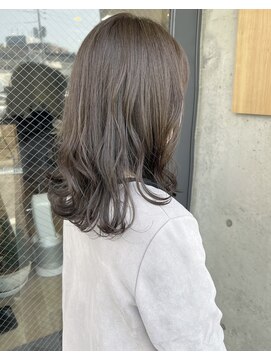 植田まい＊オリーブベージュ