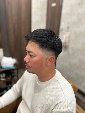 ビューティーアンドバーバー ボンド(beauty&barber Bond) フェザーアップ