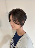 襟足すっきり！ナチュラル上品なハンサムショート