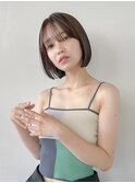 切りっぱなしボブ・ブラウンベージュ