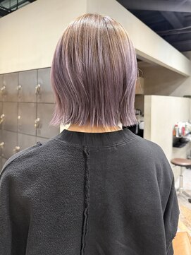 ペールラベンダー/デザインカラー/外はねボブ/星