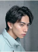 原宿ニュアンスパーマ毛流れヘアセンターパート大人ビジネスヘア