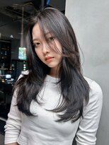 シオン(shion) ロングダークアッシュ韓国ヘア顔周りレイヤー_F21415