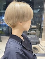 ジュリエッタ(giulietta)&nbsp;ブリーチ　ブロンドベージュ　マッシュショート