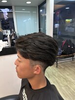 ヤマグチ トゥシェル ヘアー&メイク ヘアーアンドメイク フェザーカット