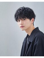メンズ レガロ 八尾(MEN'S regalo)&nbsp;韓国マッシュセンターパートダウンパーマニュアンスパーマウルフ