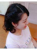 ビューティーサロンみさき&nbsp;片編みツイストヘア（フラワーアレンジ）