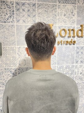 ロンド ストラーダ 心斎橋(Lond strada) 【津賀 涼】大人カッコいい刈り上げショートモヒカンビジネス☆